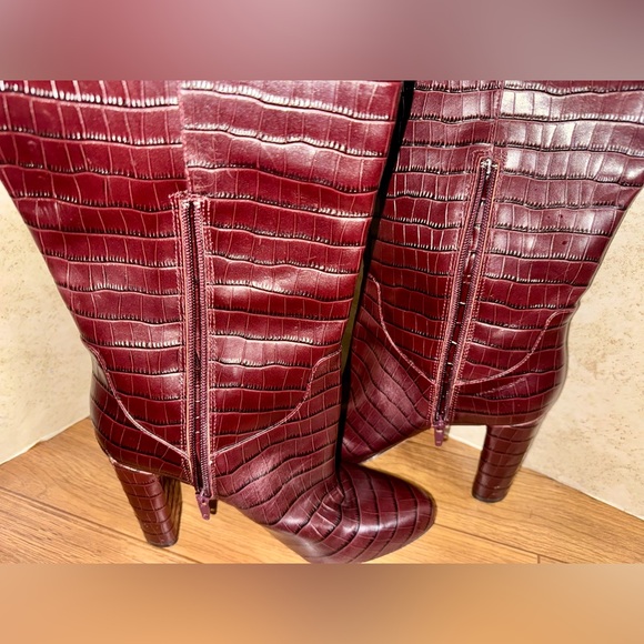 Antonio Melani Leather Boots Crocodile print size 10M - Picture 13 of 16